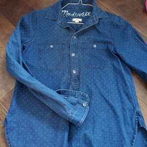 Madewell light jean shirt size xs , tiny white polkadots